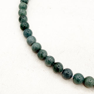 The Anchor Necklace in 10 Stones